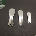 Load image into Gallery viewer, 【客製禮品】不鏽鋼鞋拔 | 禮品、贈品達人